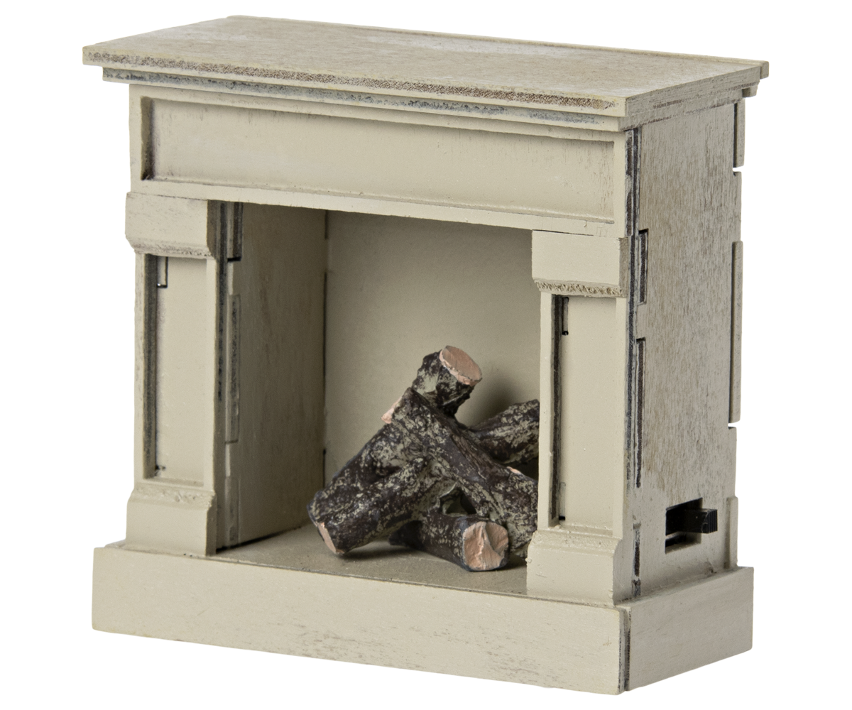 Maileg fireplace off-white