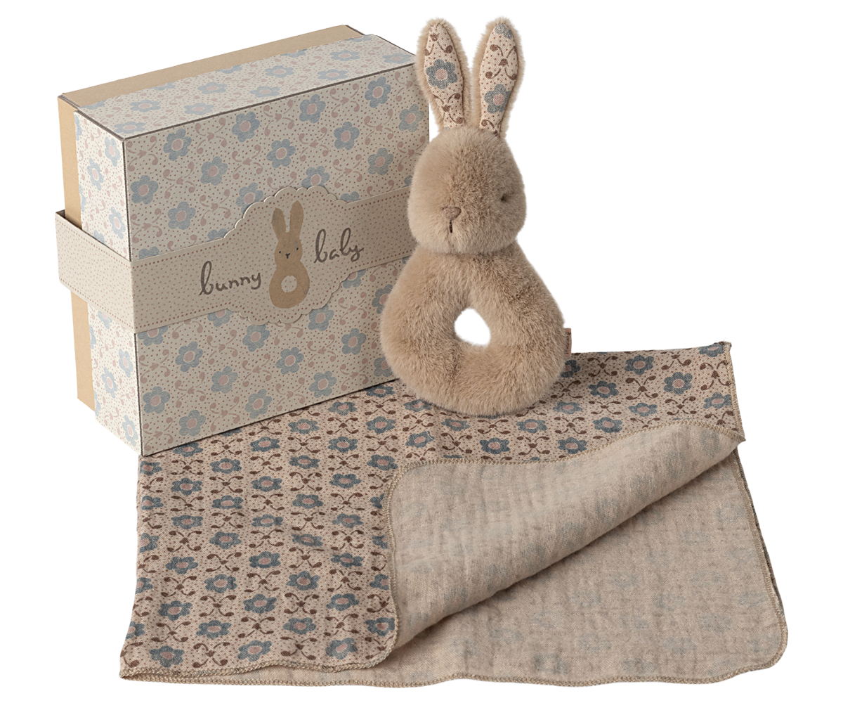 Pre-order Maileg Rabbit rattle set - Cream peach