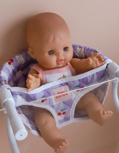 Tiny Harlow doll feeding chair lilac