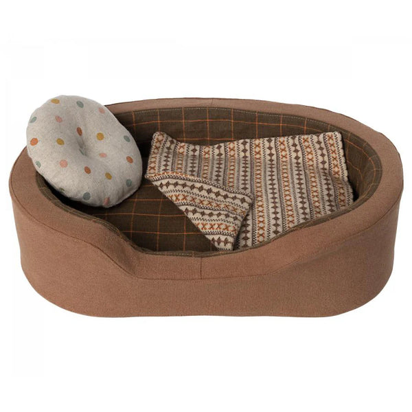 maileg dog basket brown